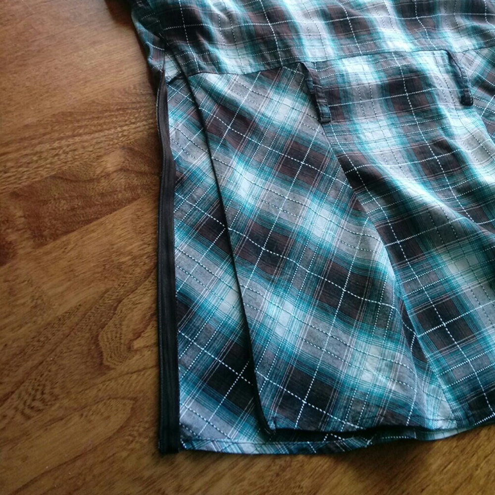 Shirt - Picture 5 of 7