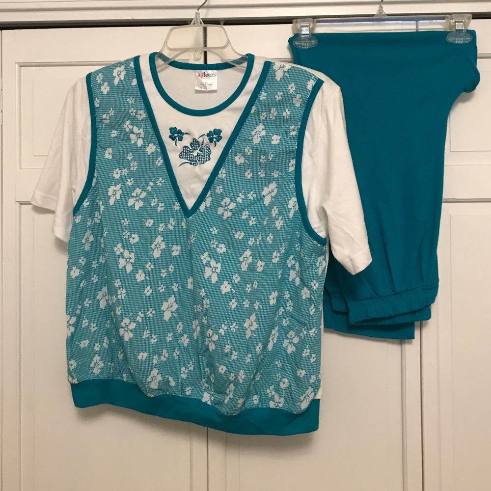 Aileen pants and top