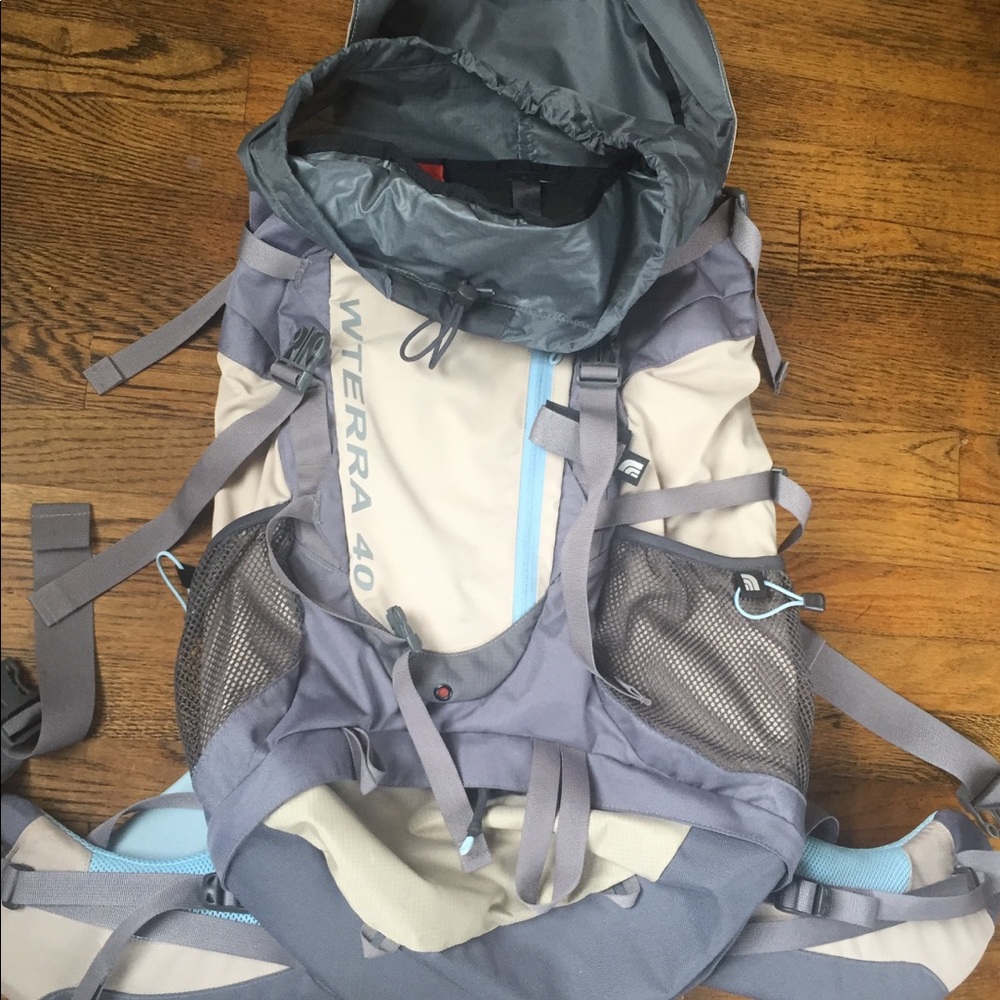 The North Face Women's Terra 40 Backpack
