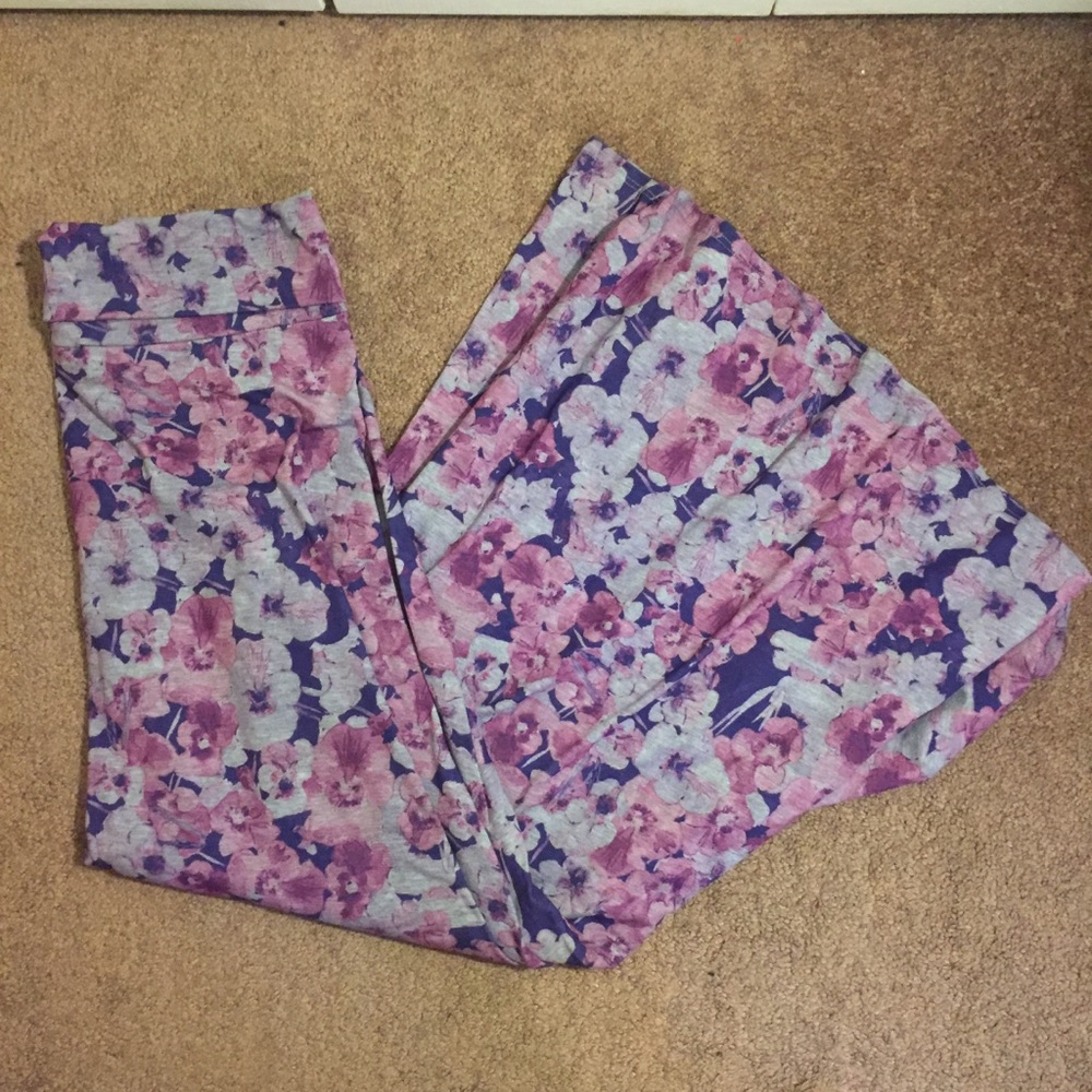 LuLaRoe Maxi Skirt with purple and grey flowers