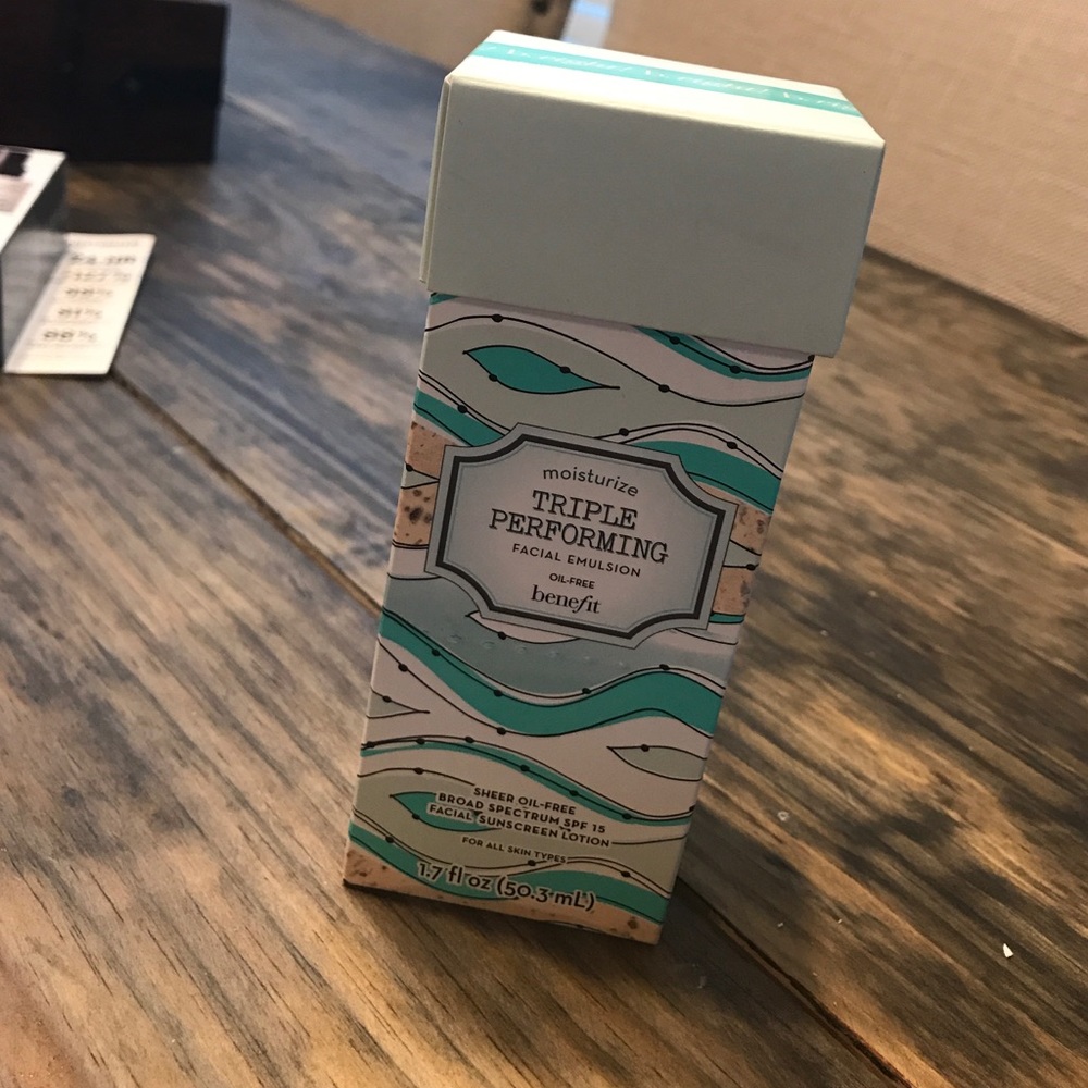 Benefit Triple Performing Facial Emulsion