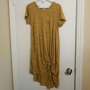 Mustard heathered Lularoe Carly