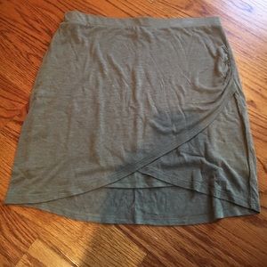 Bella luxx green mini skirt