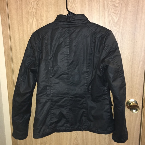 ONLY black winter jacket - Picture 2 of 7