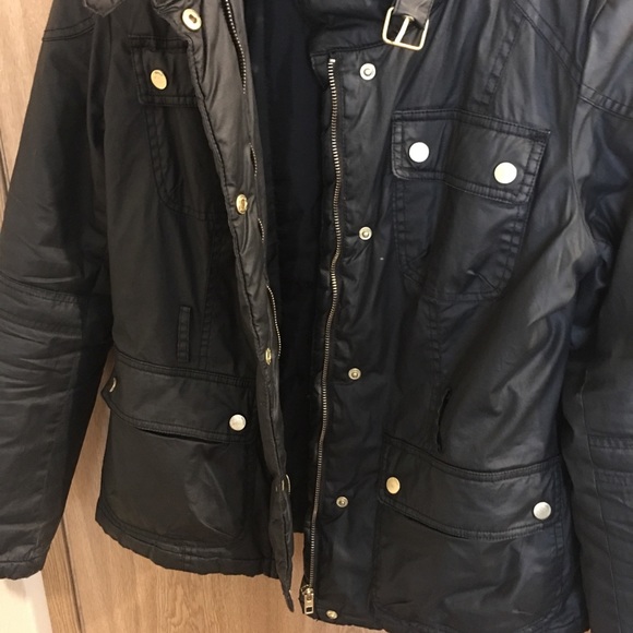 ONLY black winter jacket - Picture 4 of 7