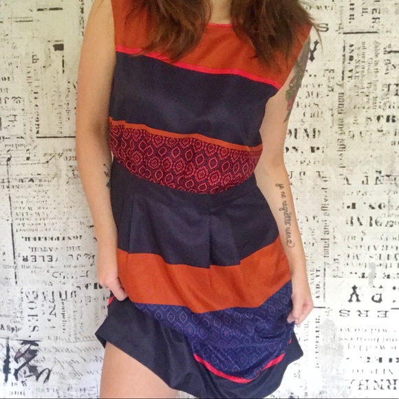 LOFT Dresses & Skirts - Loft Colorblock Striped Patterned Dress