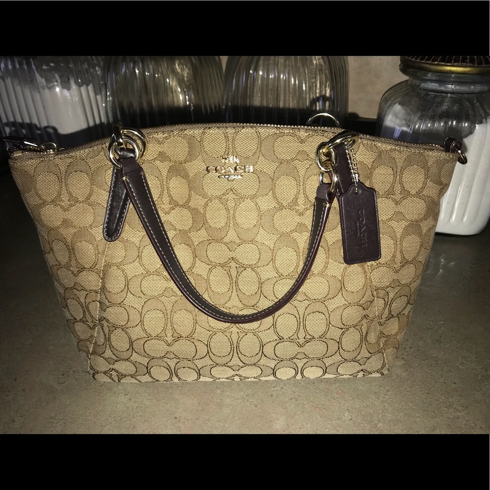 Coach purse