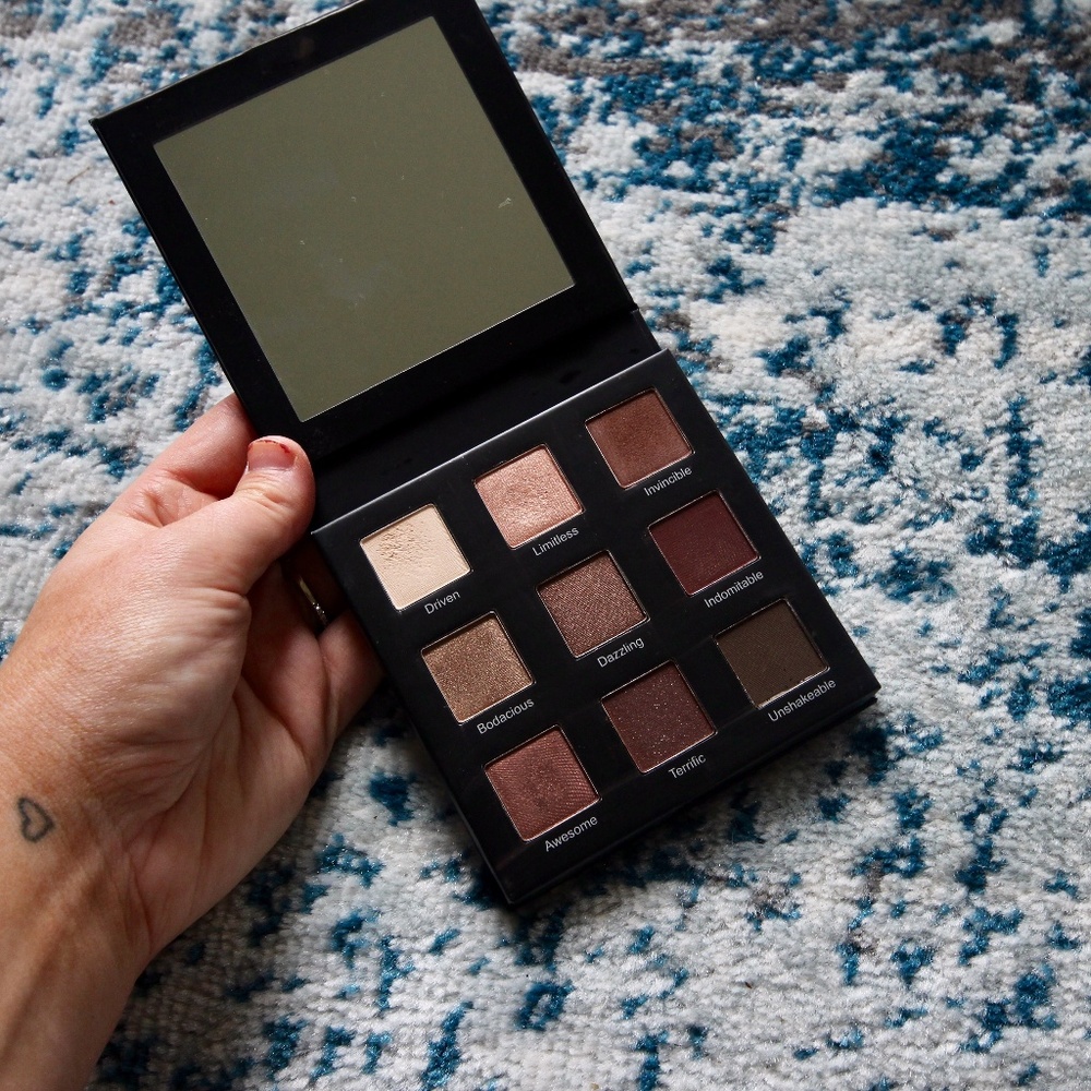 REALHER ✨ 'Do Your Squats' II Eyeshadow Palette