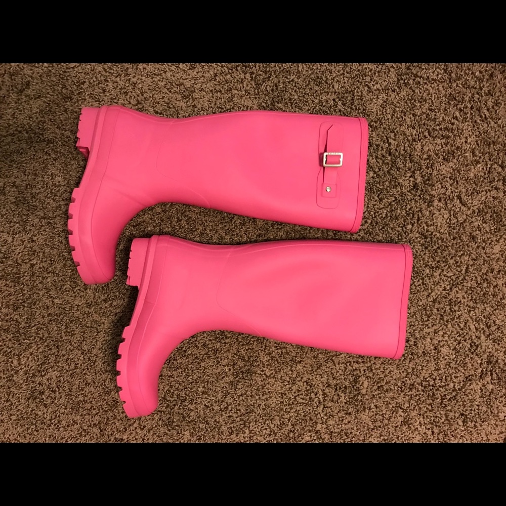 Rain boots