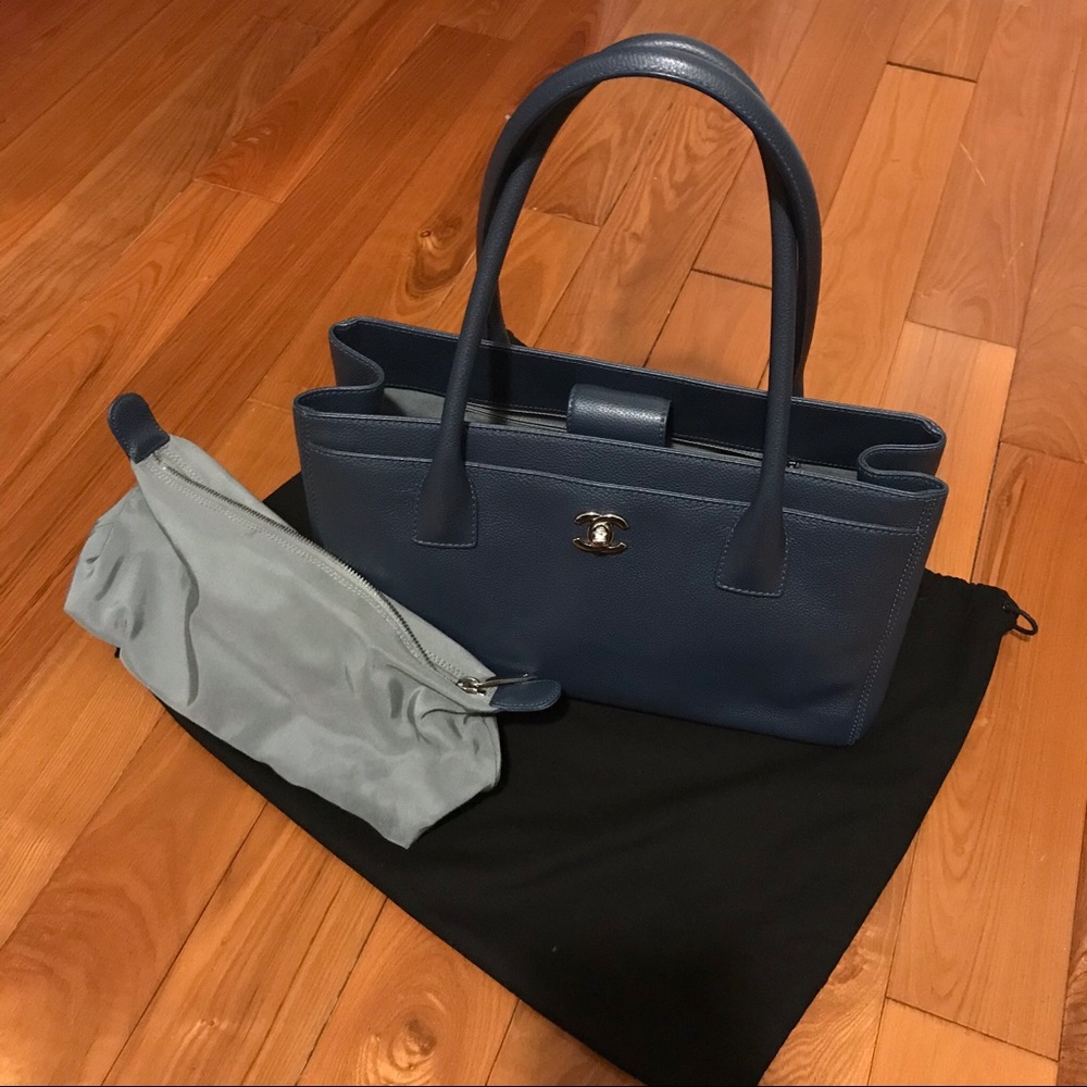 Chanel tote bag