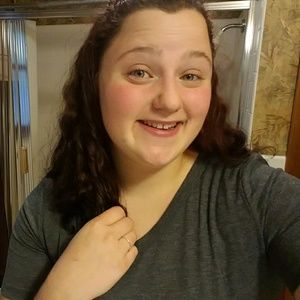 Meet your Posher, Paige