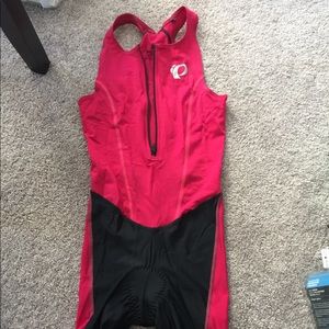 Pearl Izumi triathlon suit for women. Size Medium