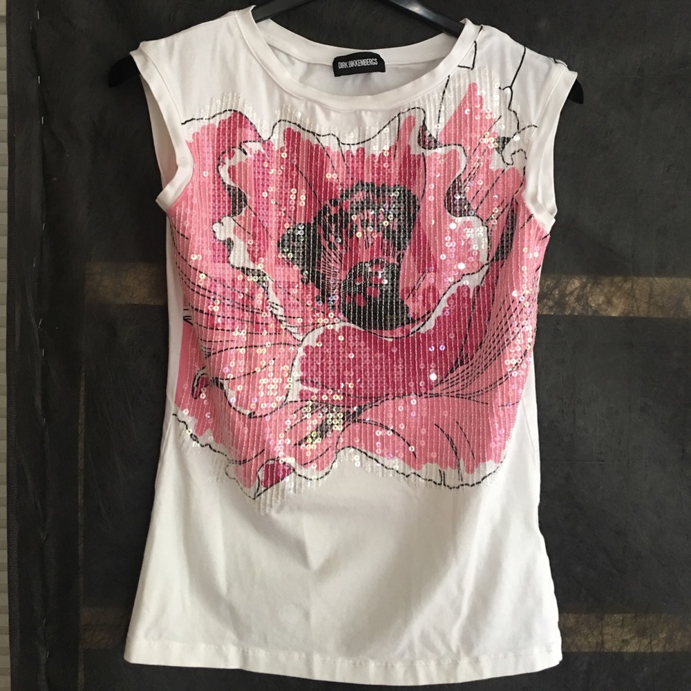 DIRK BIKKEMBERGS top