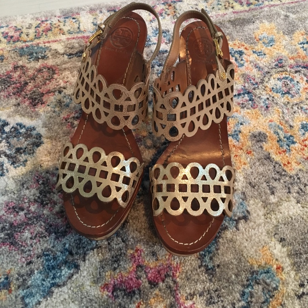 Tory burch gold wedge -8