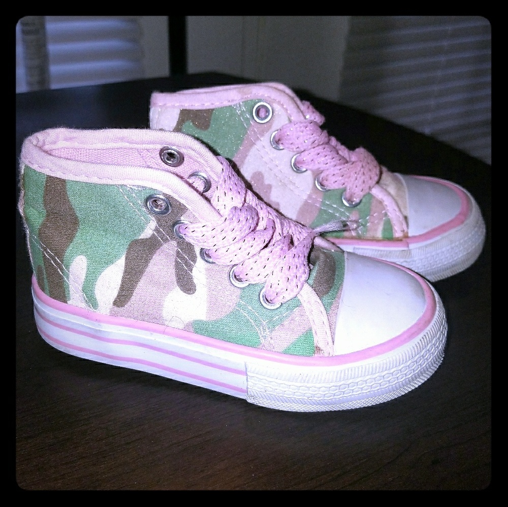 Toddler shoes