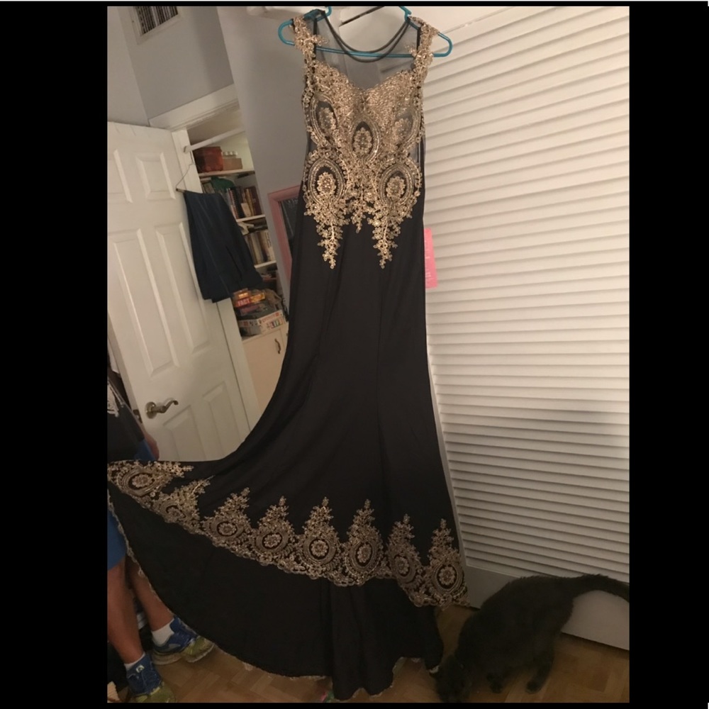 Gold and black dress MISSING ZIPPER