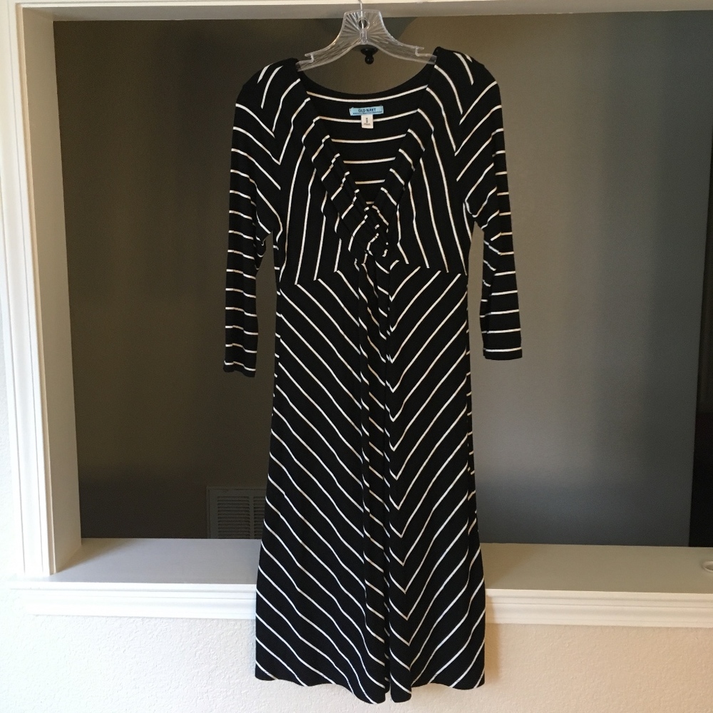 Black and White Striped Maternity/Nursing Dress