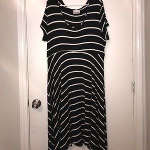 Black and white dress