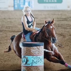 Meet your Posher, Heather