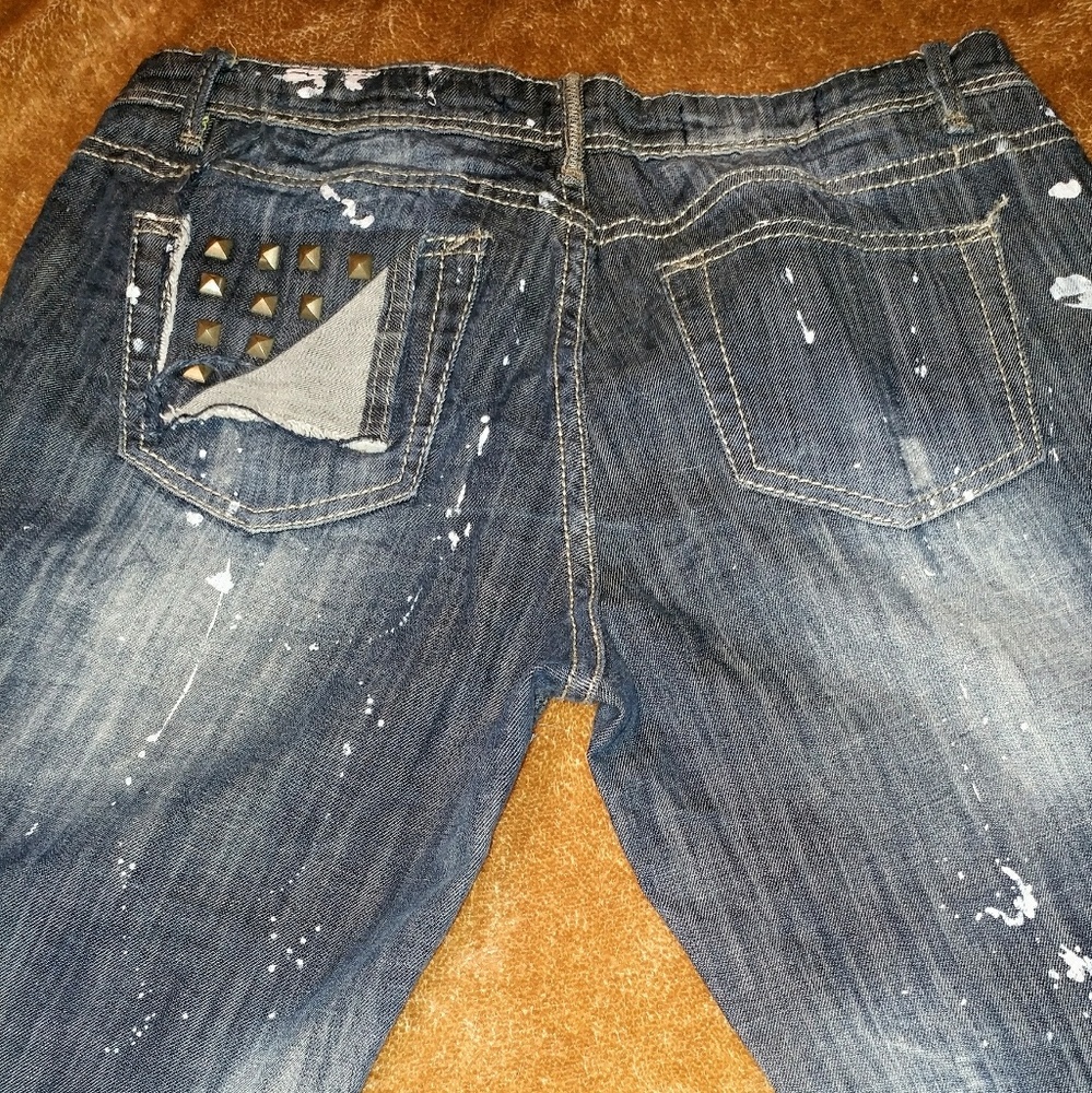 Jeans - Picture 2 of 7