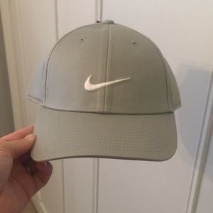 NWT unisex Nike hat