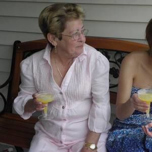 Meet your Posher, Julie