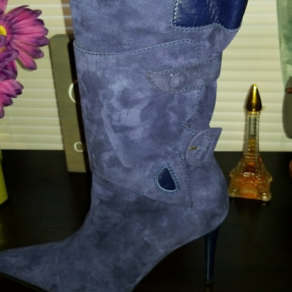 Bluish Purple Boots - Picture 2 of 8