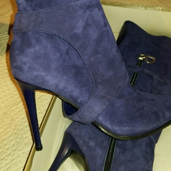 Bluish Purple Boots - Picture 7 of 8
