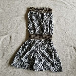 Hippie Style halter top floral romper