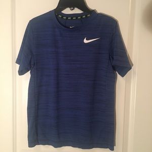 Nike dry fit T-shirt