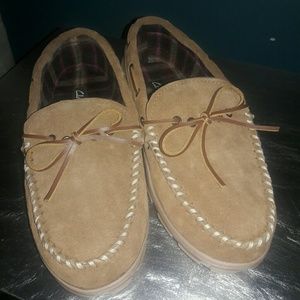 Clark's slippers