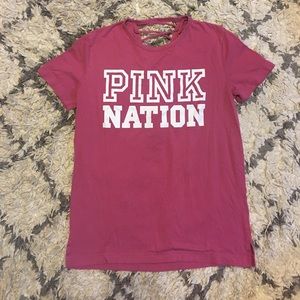 Criss-cross VS PINK t-shirt