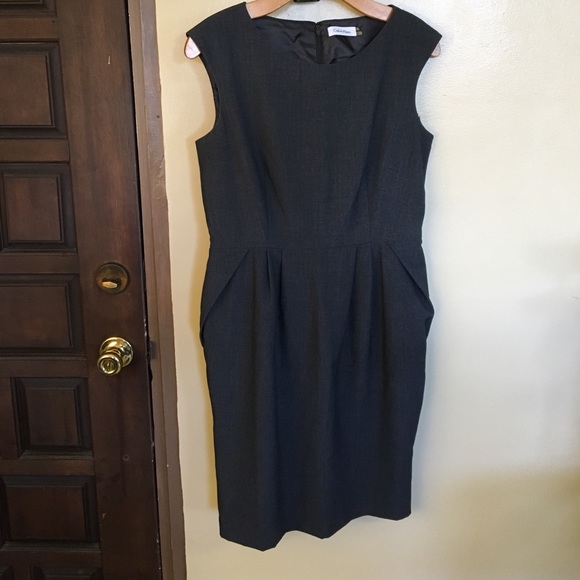 🎉CLEANING OUT MY CLOSET🎊 Dark Grey Dress - Picture 1 of 6
