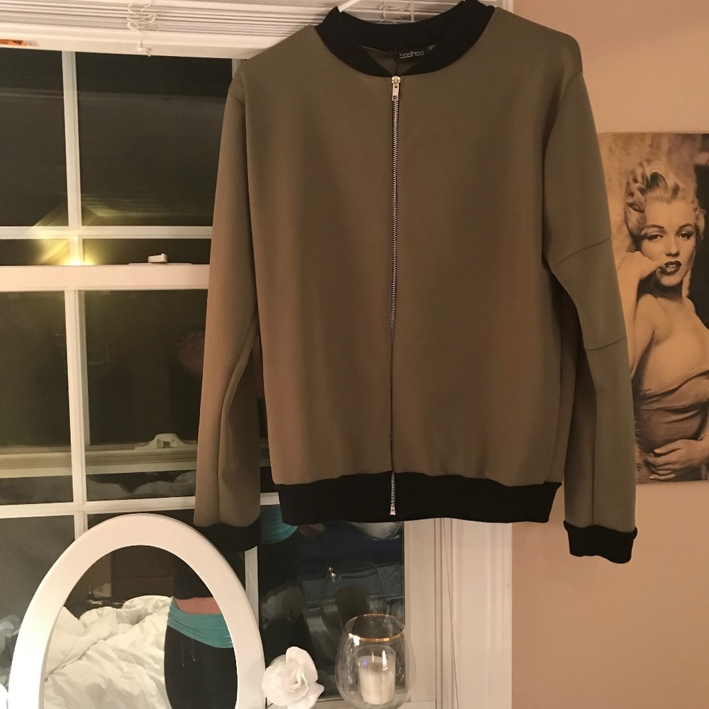 NWOT Boohoo Olive Jacket