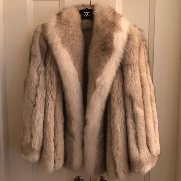 Jackets & Blazers - Authentic Fox fur gorgeous white & tan coat