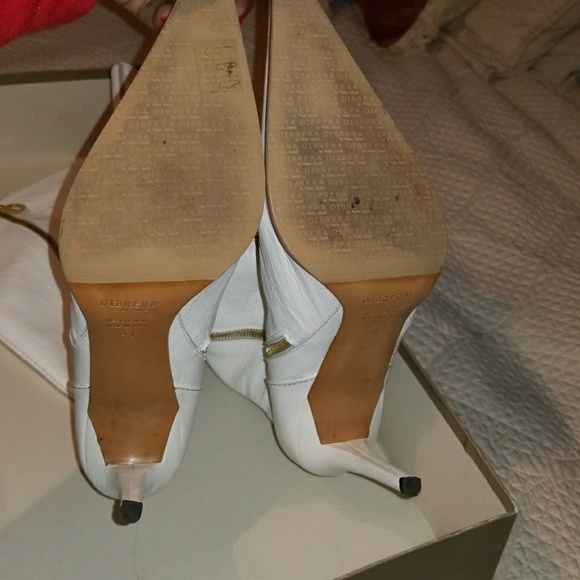 White Pointed Toe Boots - Picture 2 of 6