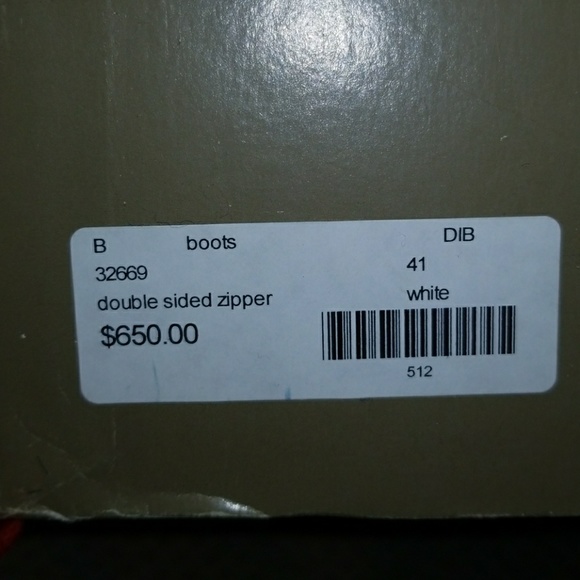 White Pointed Toe Boots - Picture 6 of 6