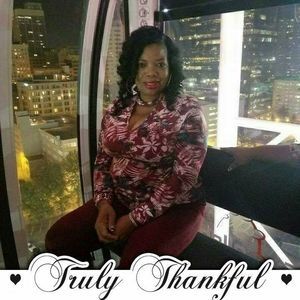 Meet your Posher, Pam