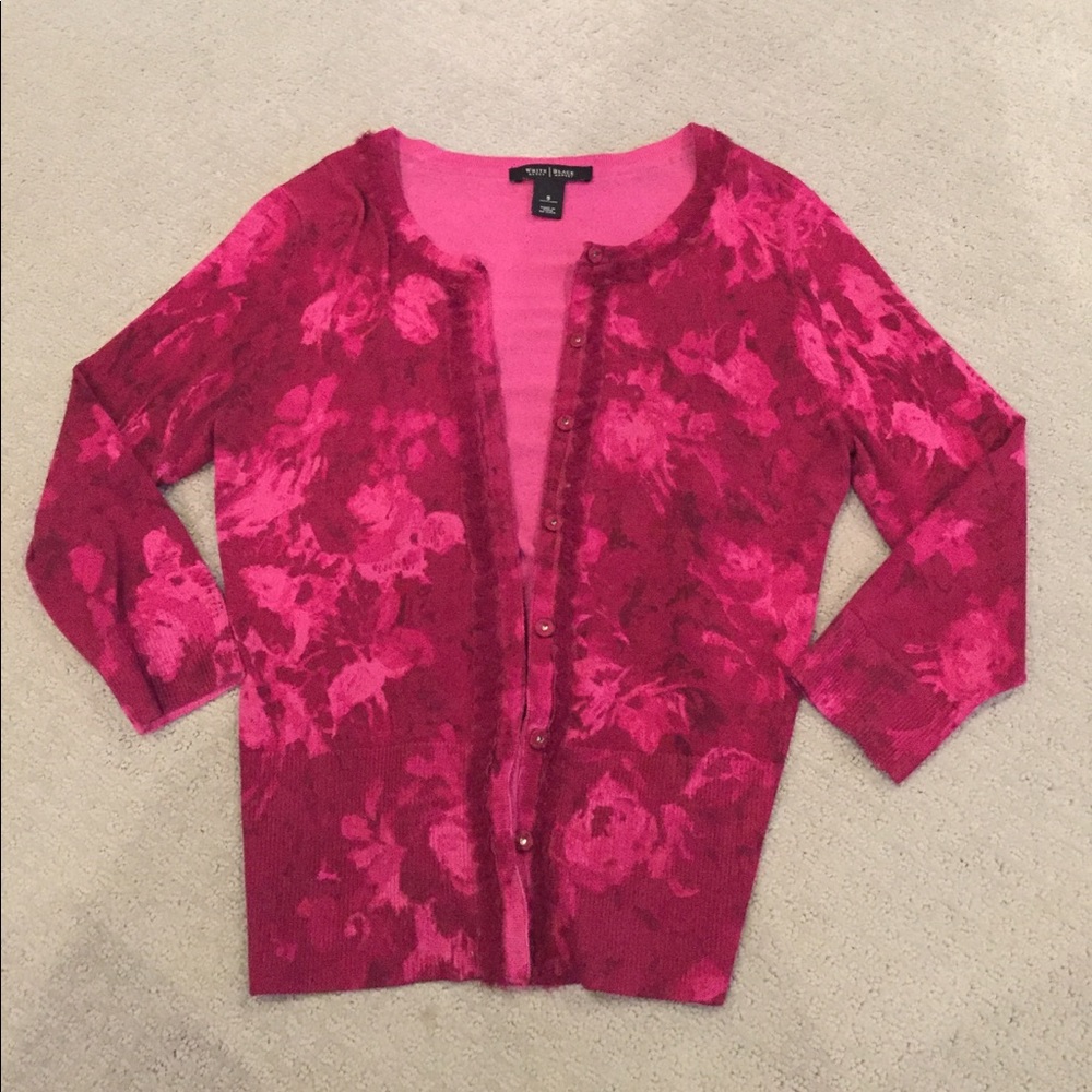 Size small White House Black Market cardigan