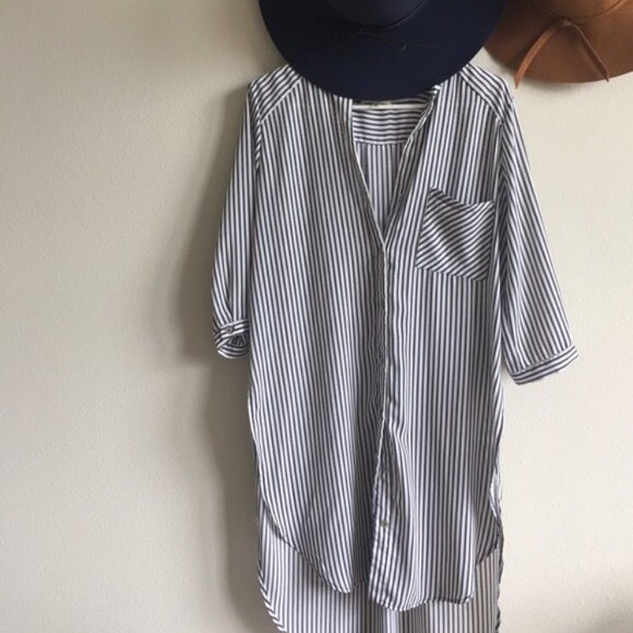 Long button down shirt - Picture 1 of 4