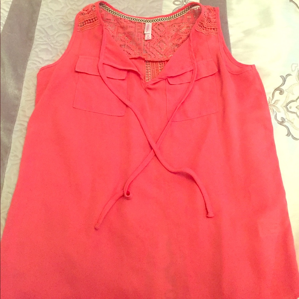 Flowy pink shirt