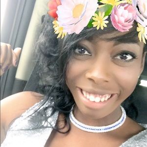 Meet your Posher, Caitlyn