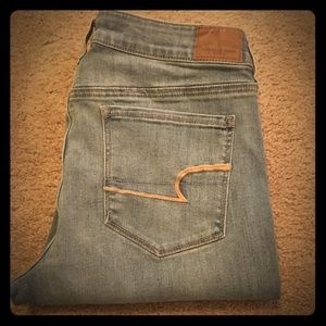 American Eagle skinny jeans