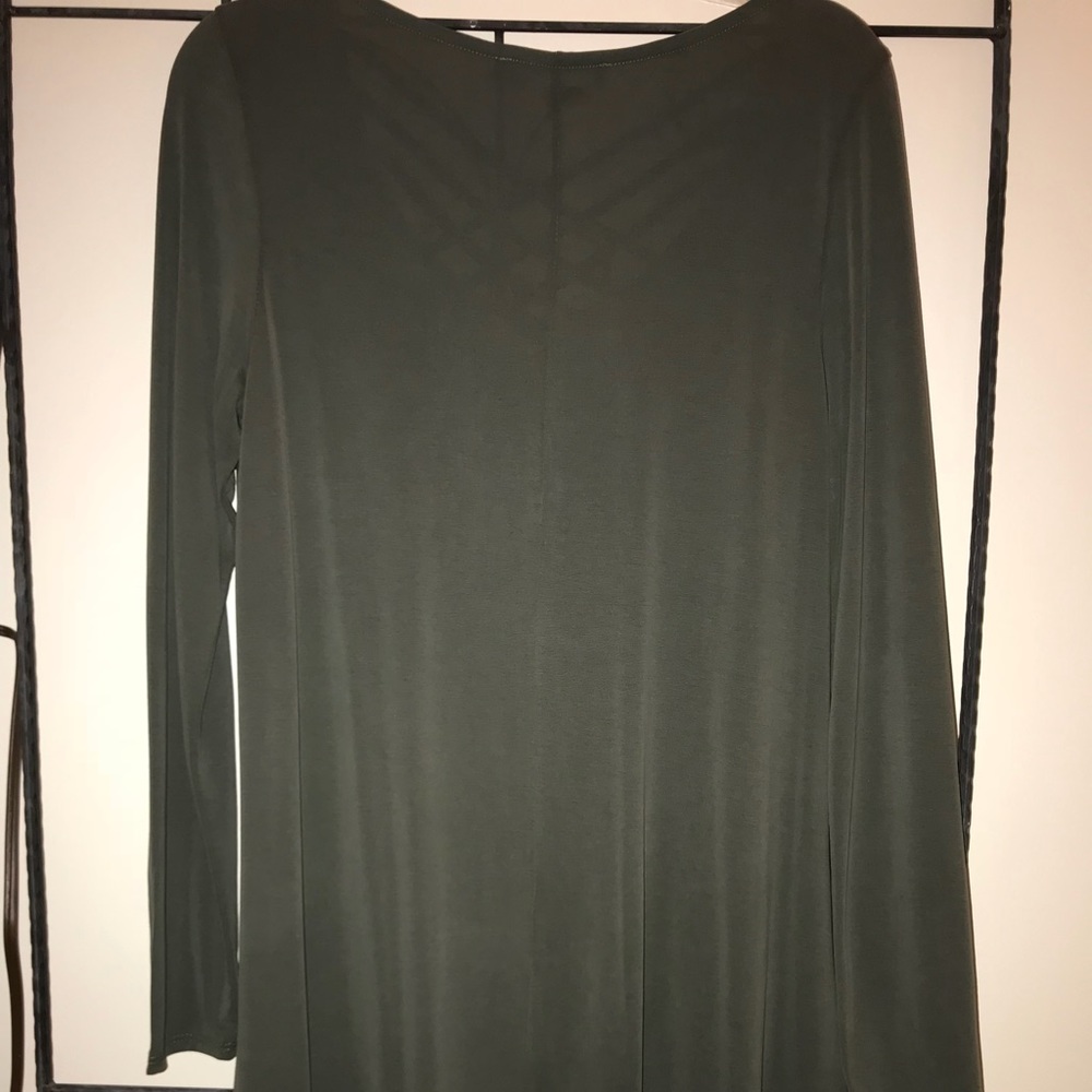 Dress - Picture 2 of 2