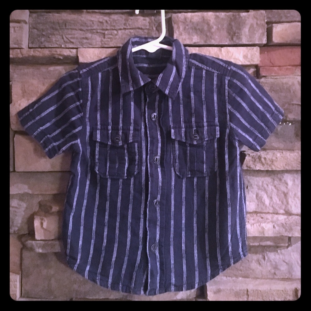 GAP short sleeve