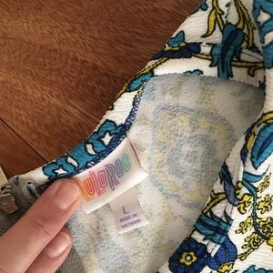 LuLaRoe Amelia
