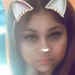 Meet your Posher, Mimi