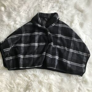 Girl’s plaid poncho
