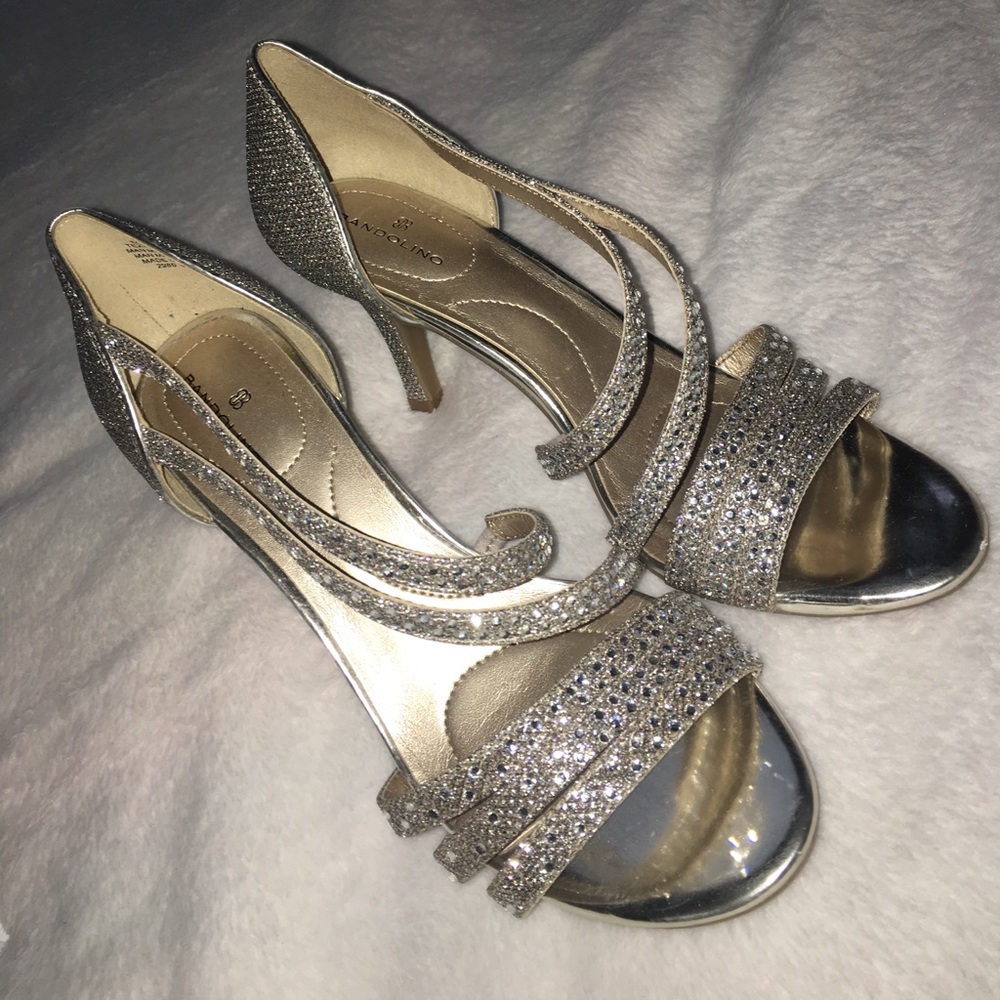 Bandolino gold heels