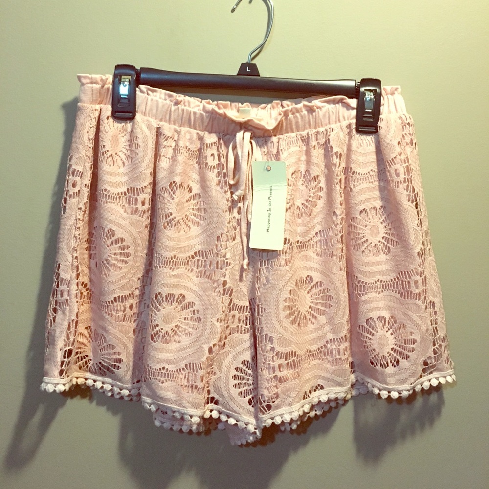 NWT flowy pink shorts